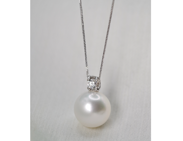 頂級南洋珠18Ｋ鑽石項鍊