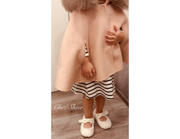 小伊麗莎白狐狸毛斗蓬｜柔雲奶杏色