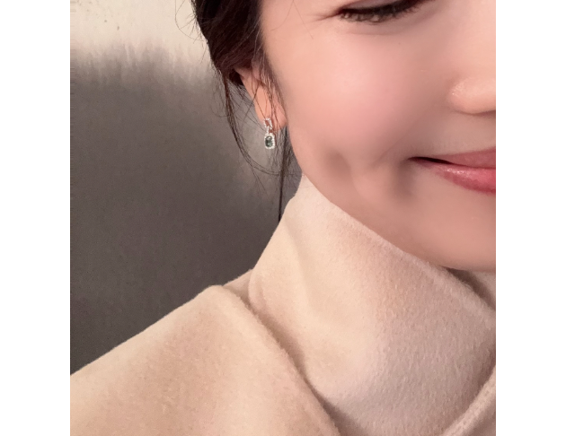 雲暖結立領上衣30% 駝絨 70% 羊毛