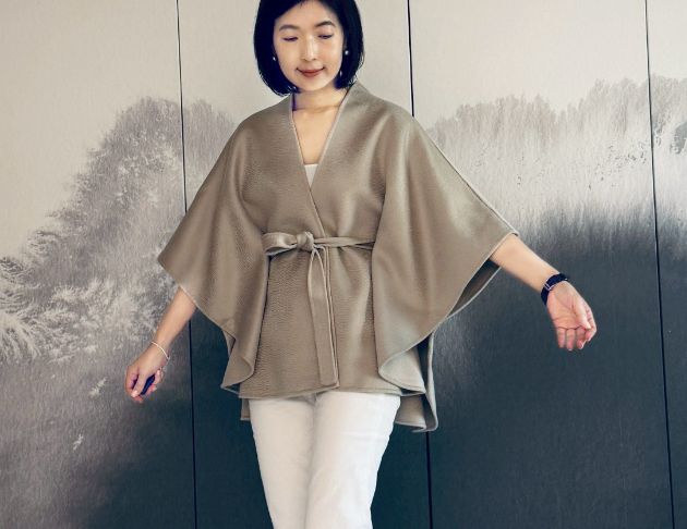 100% Cashmere 珍珠微光斗篷