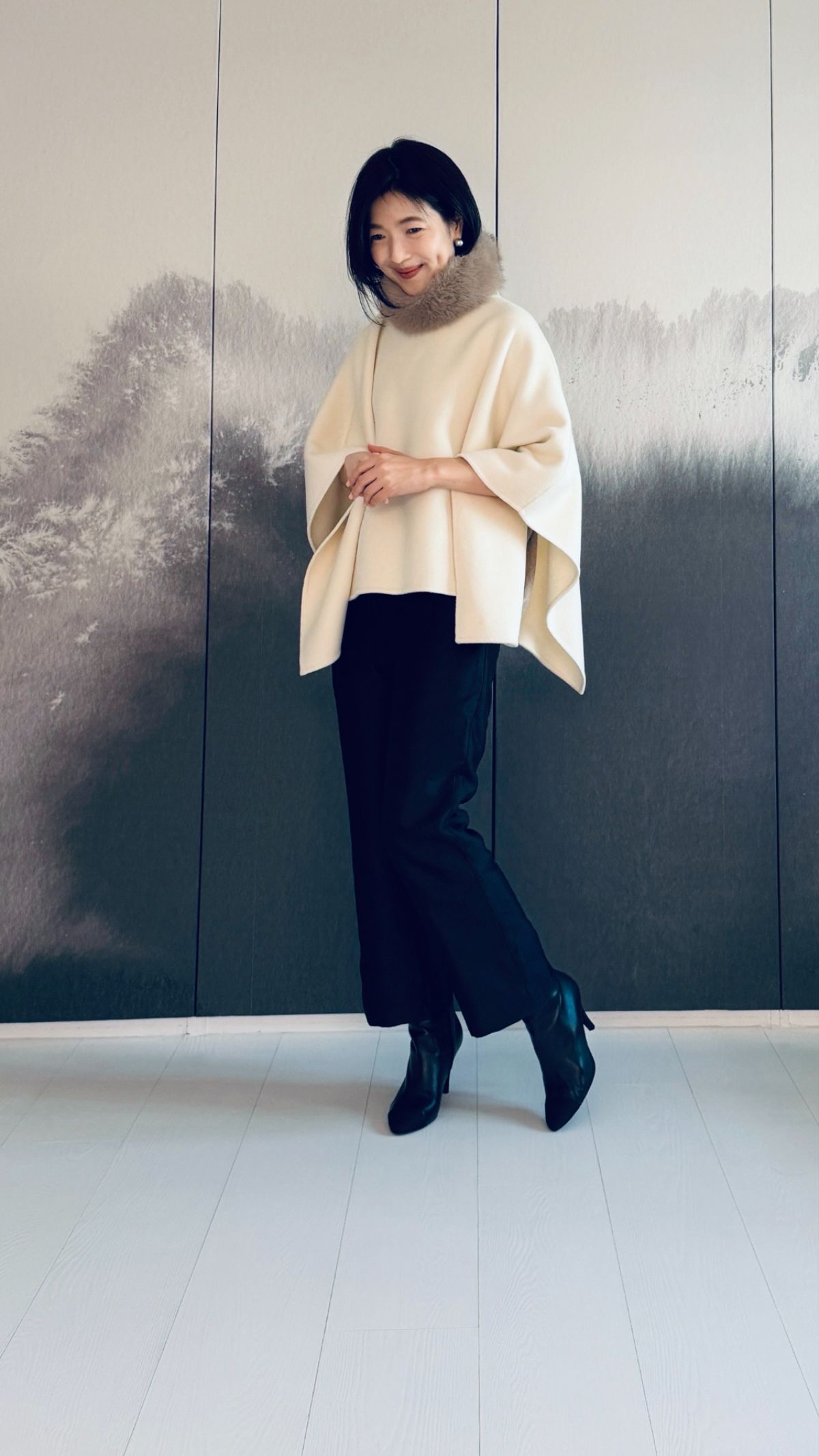 30% 喀什米爾 70% 高支羊毛 白色上衣斗篷  