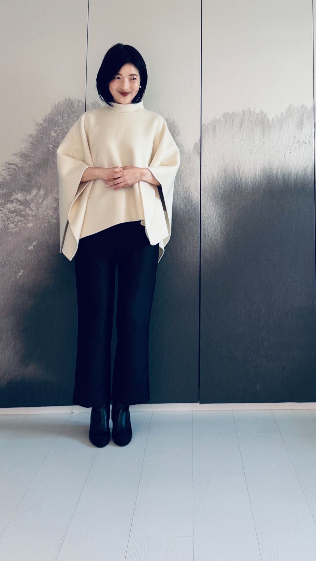 30% 喀什米爾 70% 高支羊毛 白色上衣斗篷  